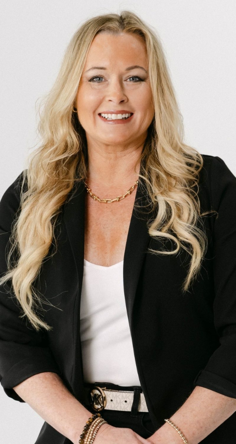 Caruthers Team 1080x1080-10